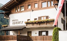 Hotel Alpenhof